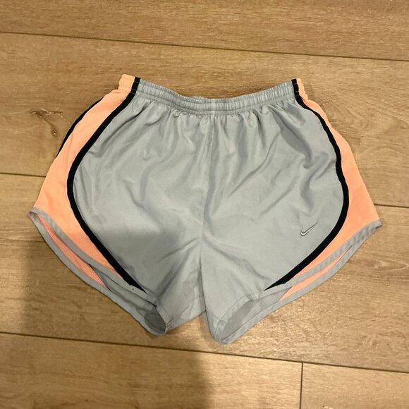 Nike Dri-Fit Running Shorts - Picture 1 of 3